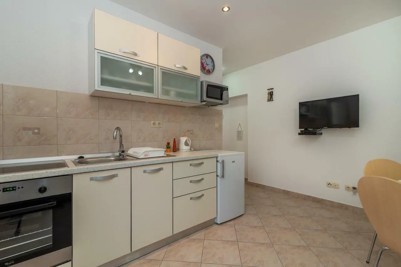 Apartment Nives Τρογκίρ Κροατία